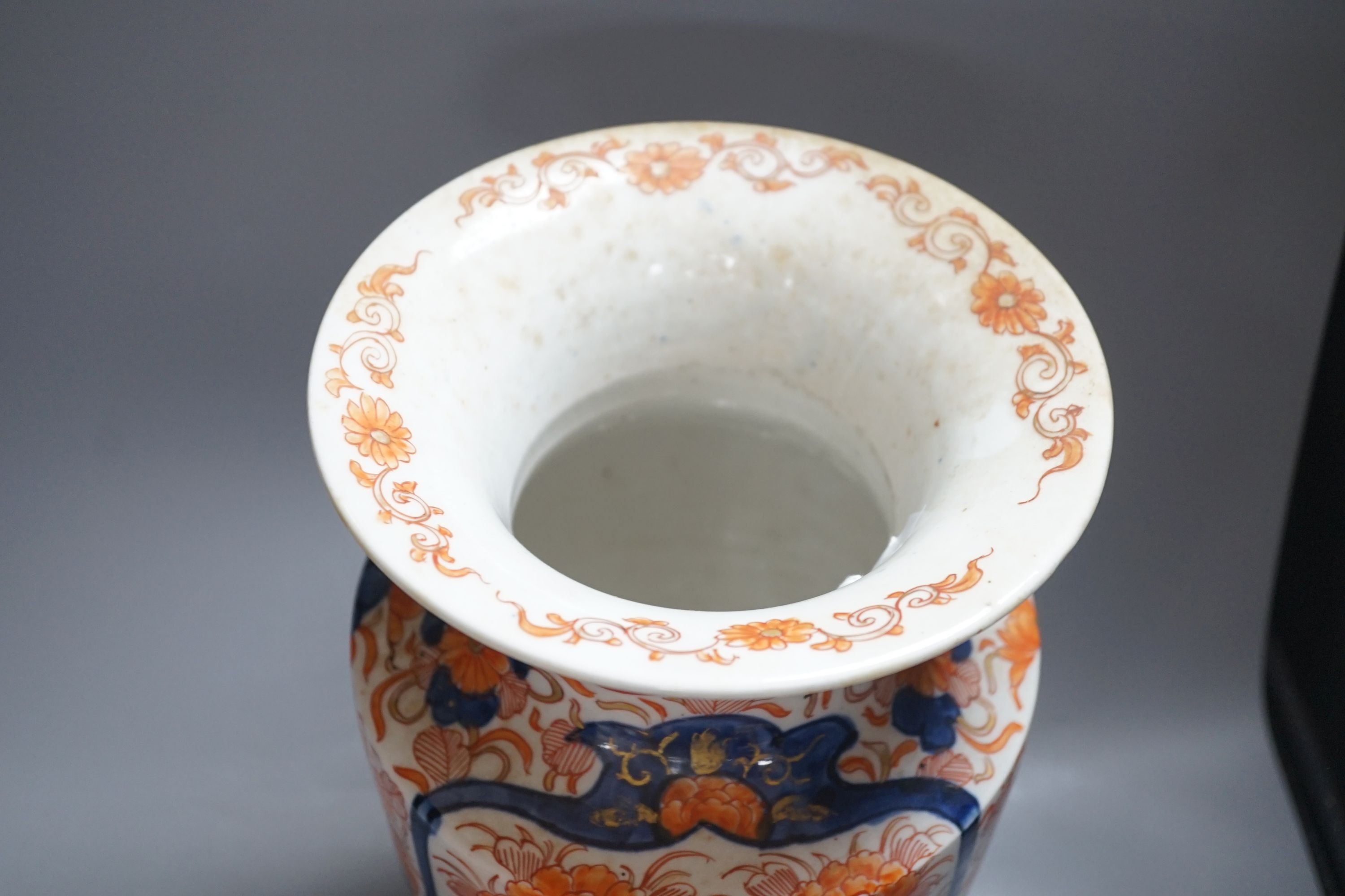 A Japanese Imari vase, 31cm tall, and an Imari dish